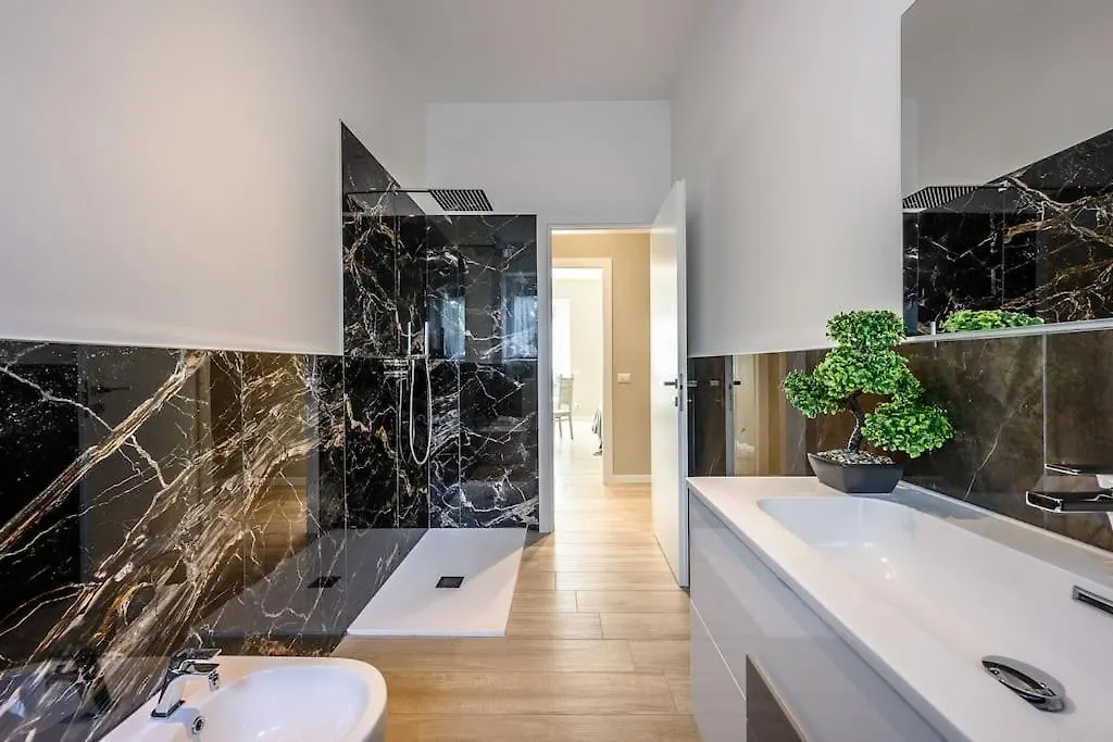 Apartamento Essenza Moderna Brescia